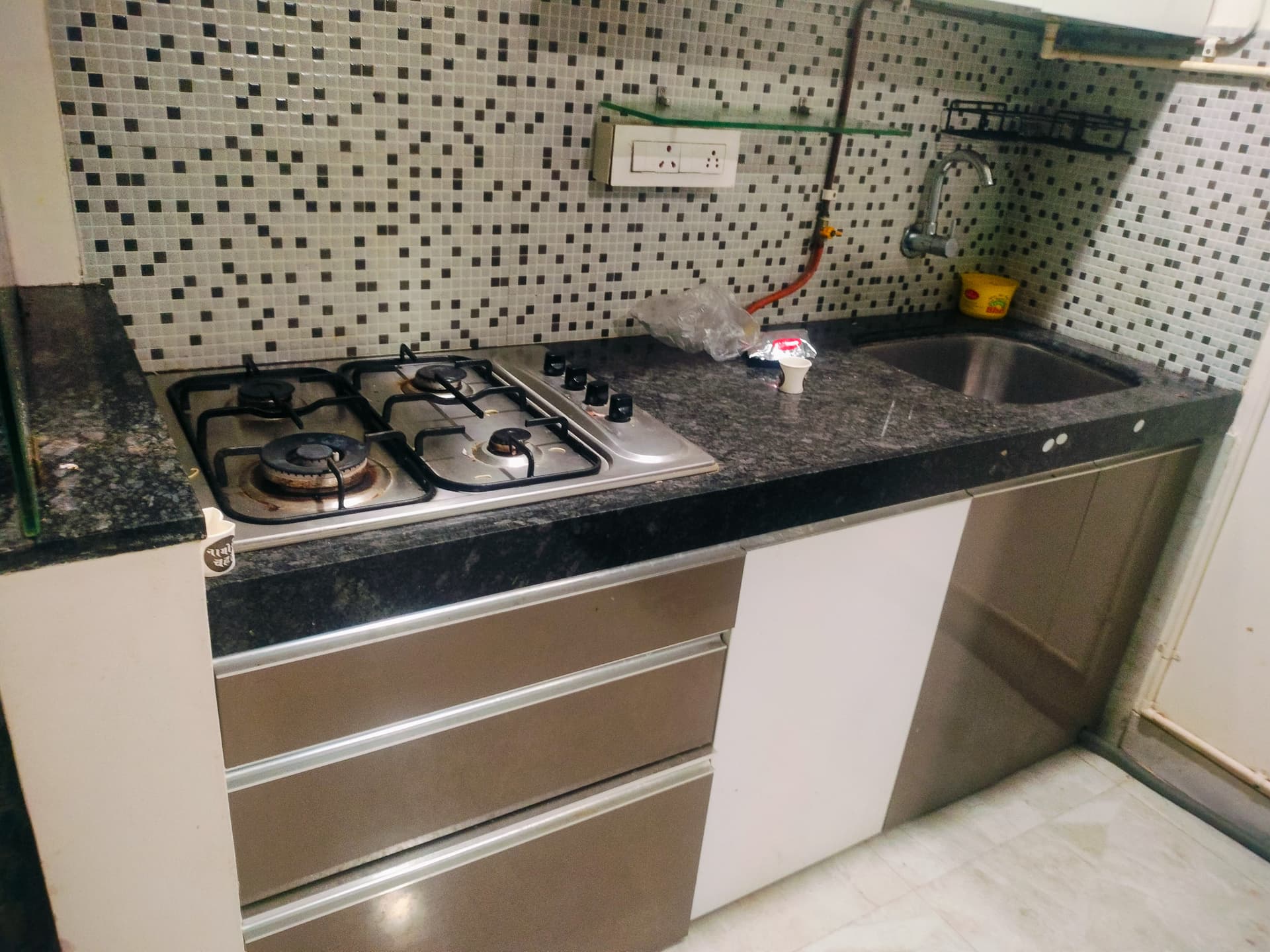 Property Photos 8