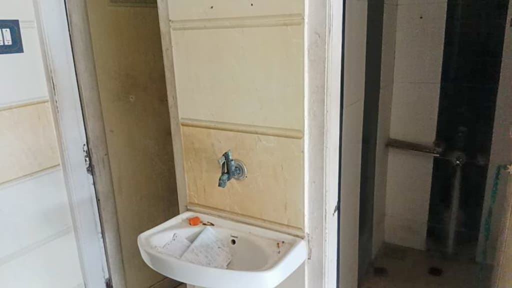 Property Photos 28