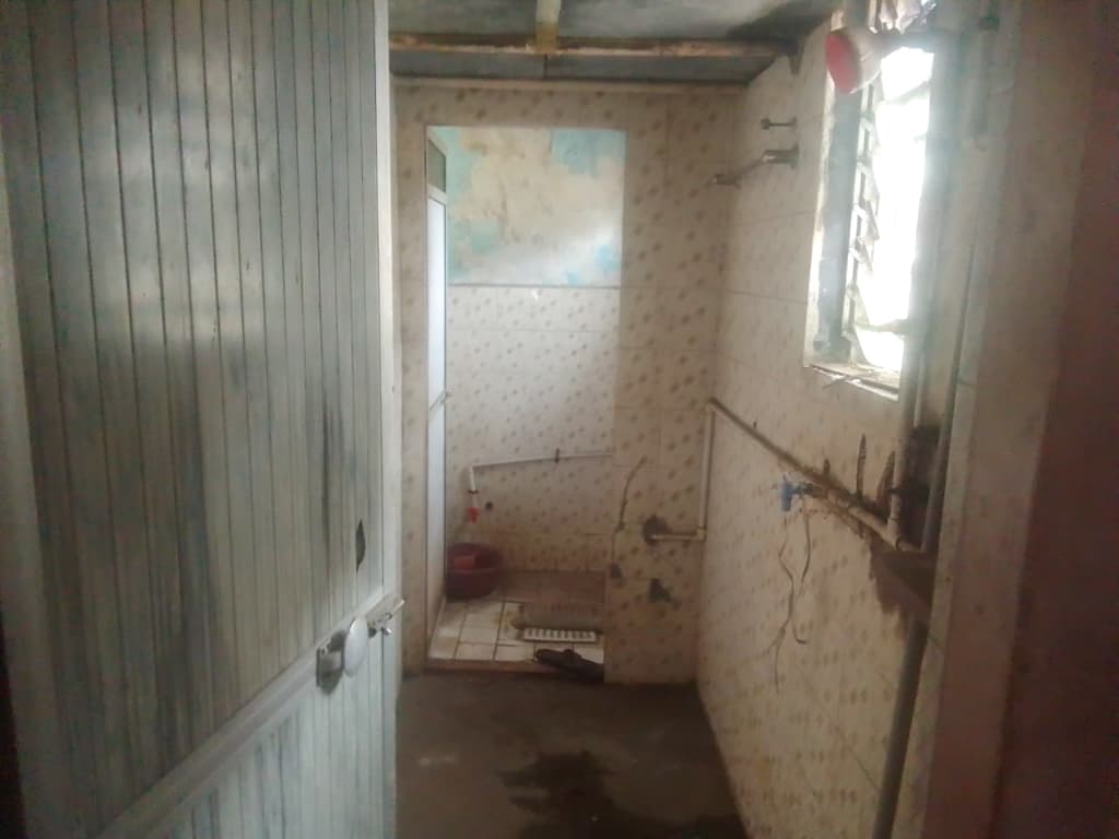 Property Photos 6