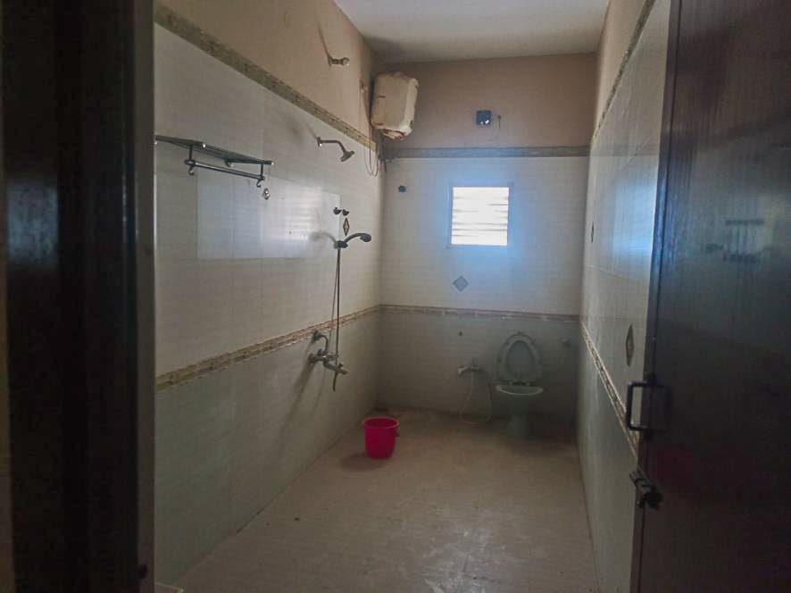 Property Photos 12