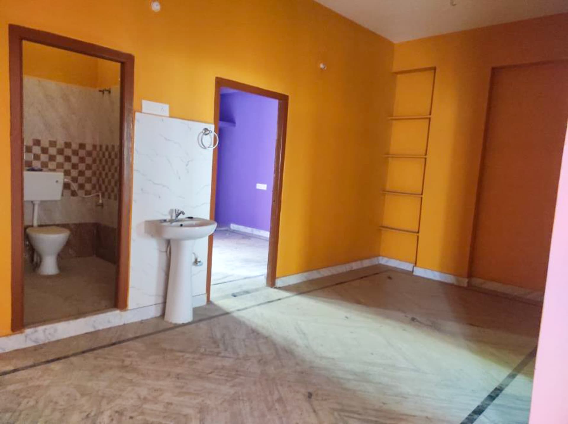 Property Photos 22