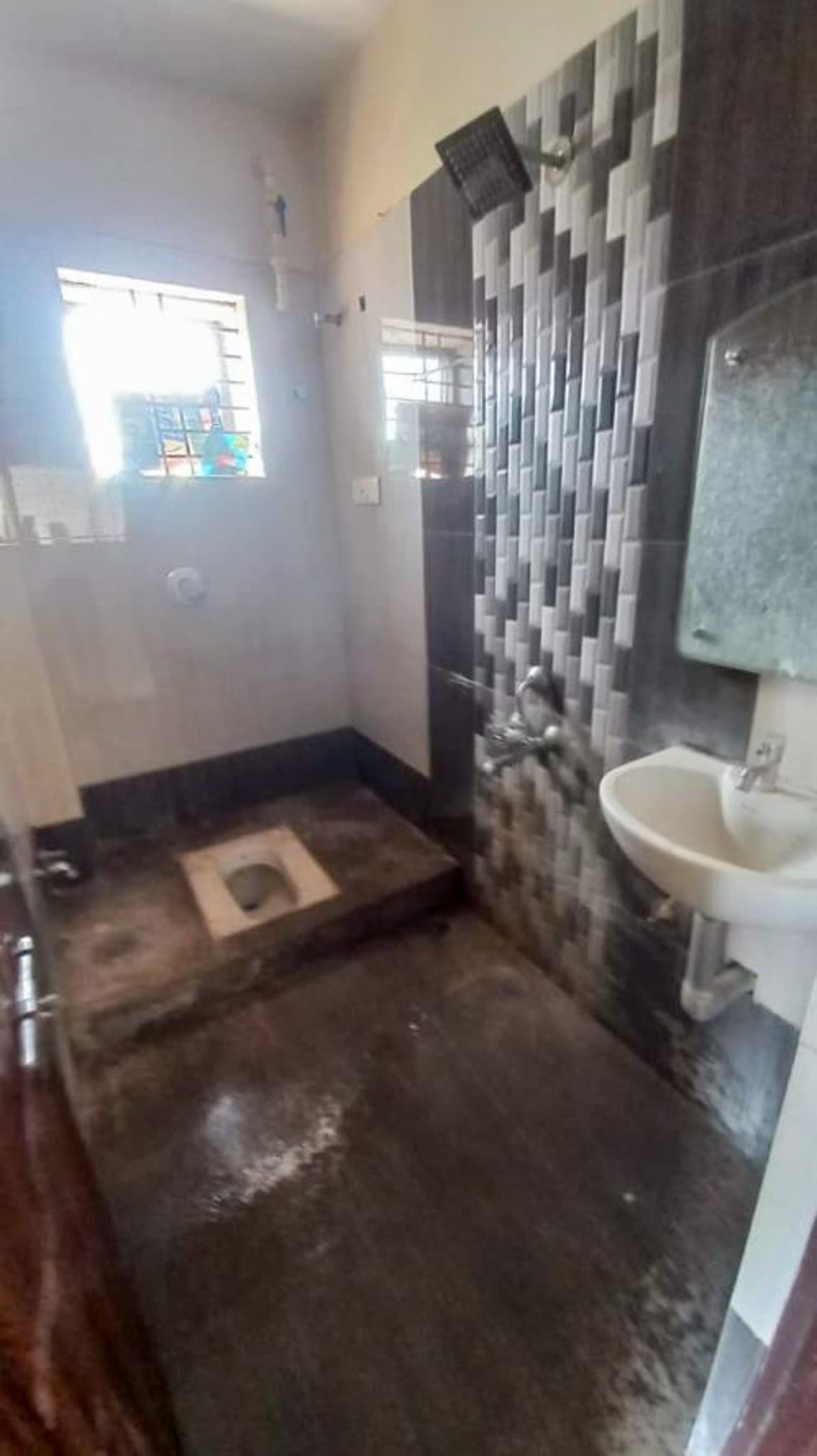 Property Photos 8
