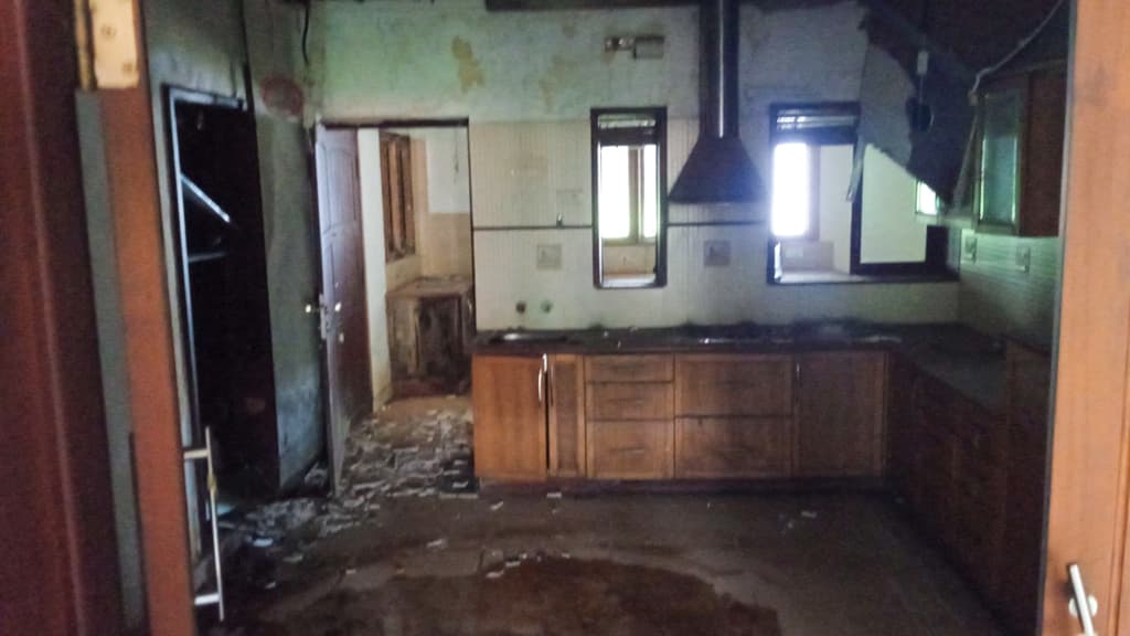 Property Photos 9
