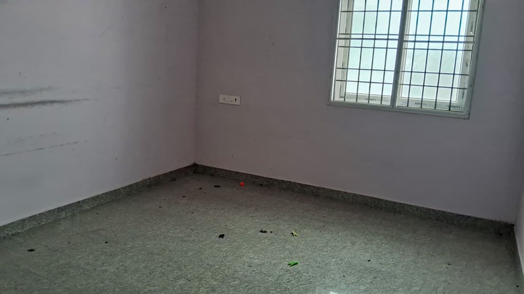 Property Photos 11