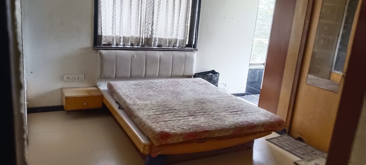 Property Photos 9