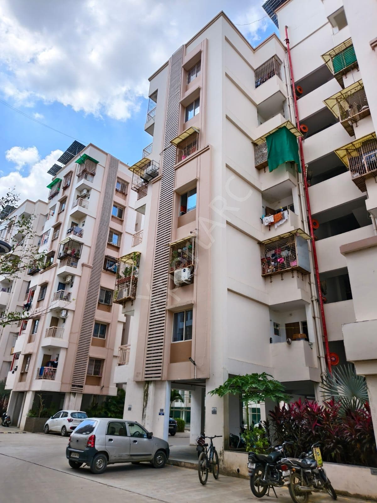 Property Photos 6