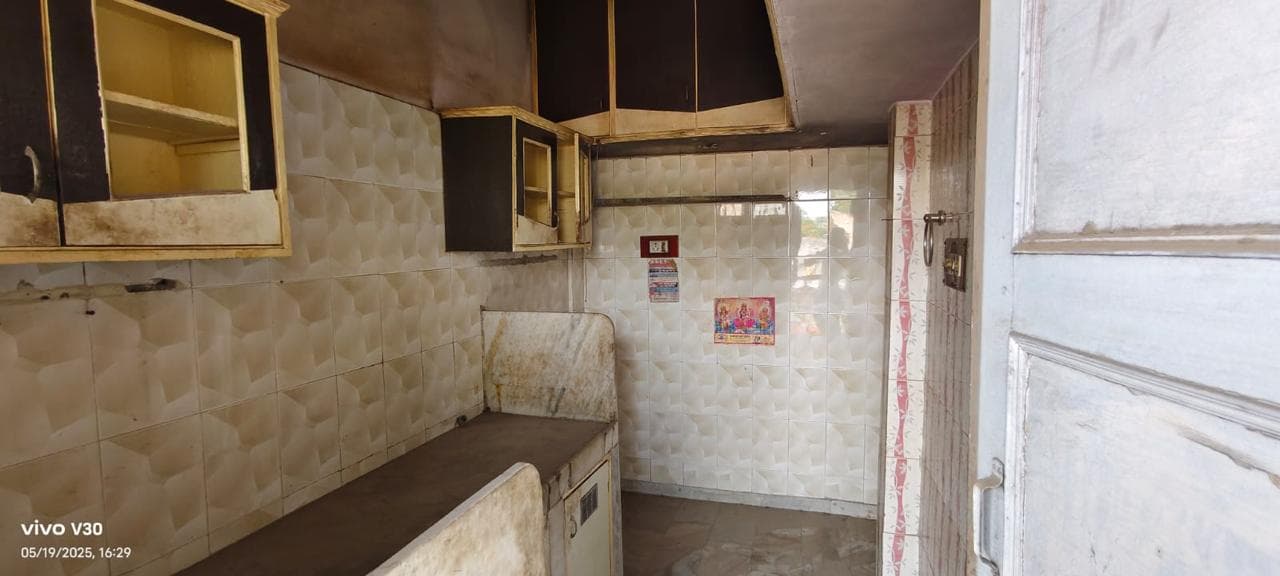 Property Photos 18