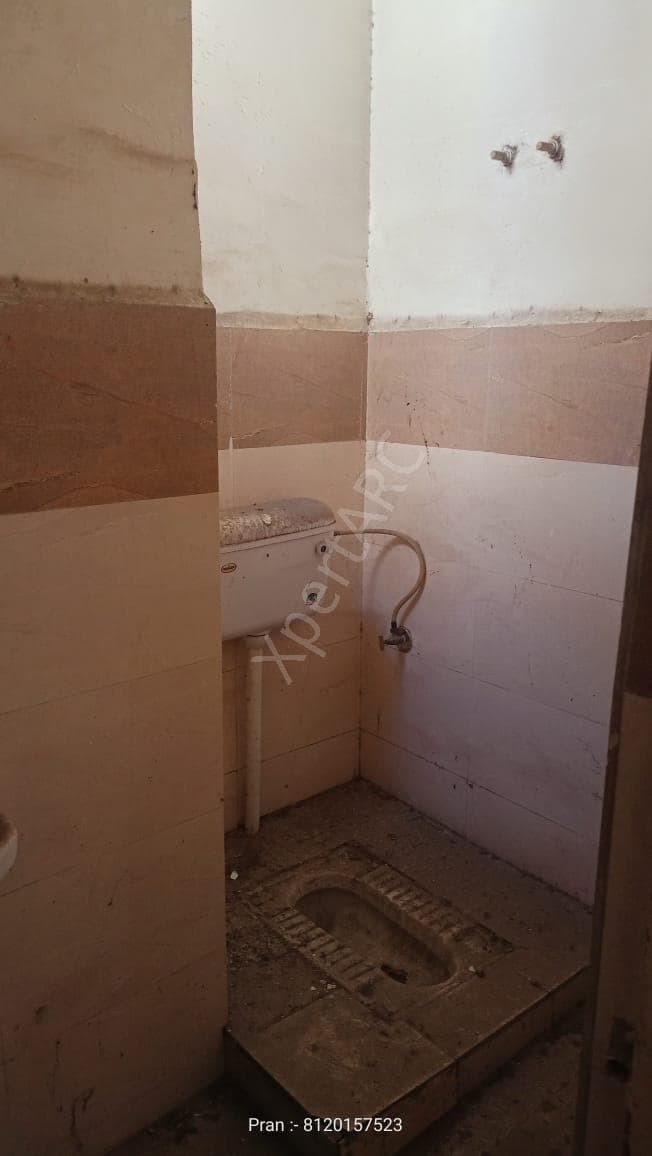 Property Photos 6
