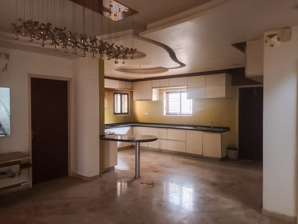Property Photos 4