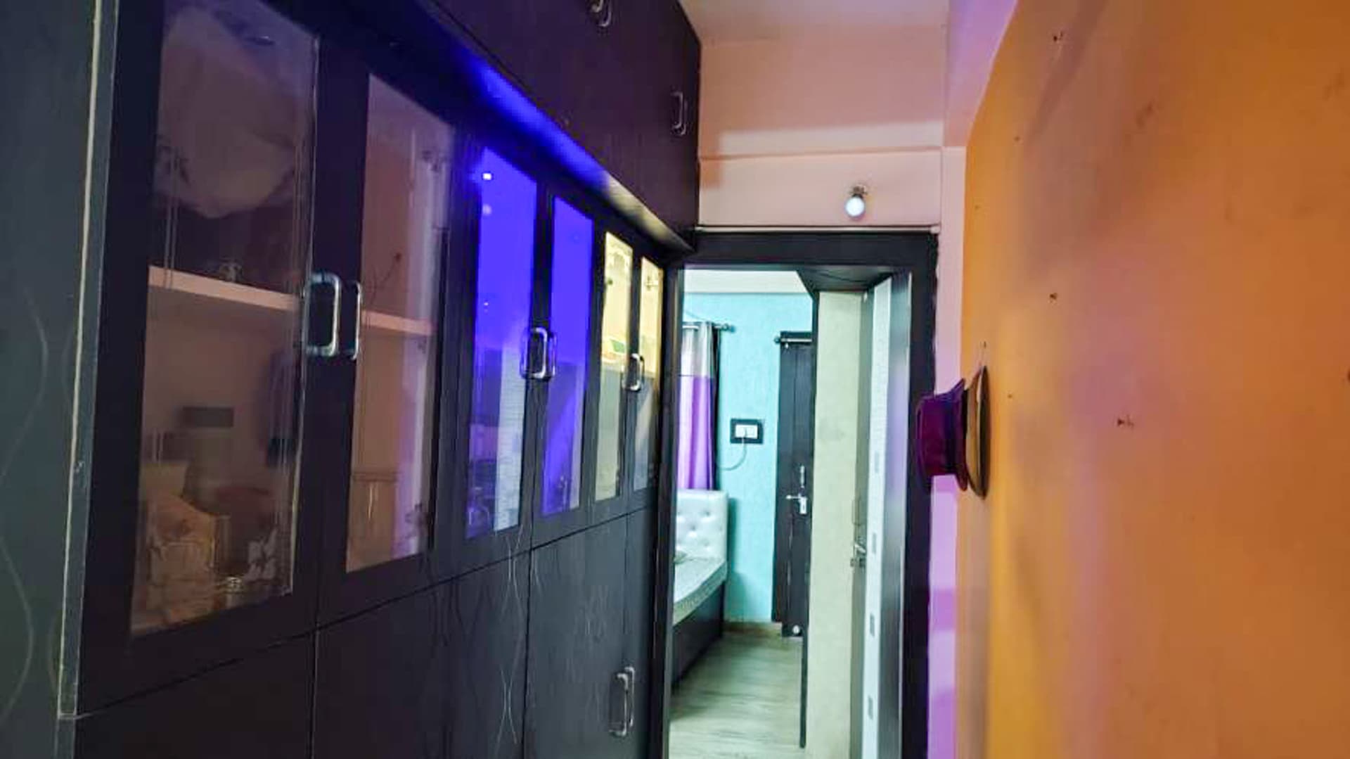 Property Photos 32