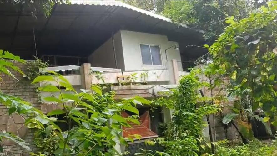Property Photos 6