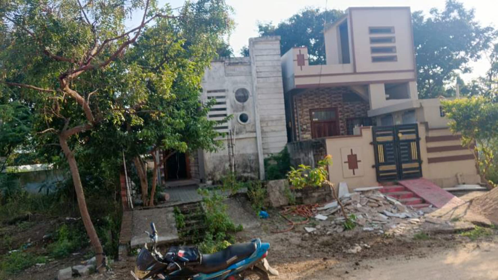 Property Photos 8