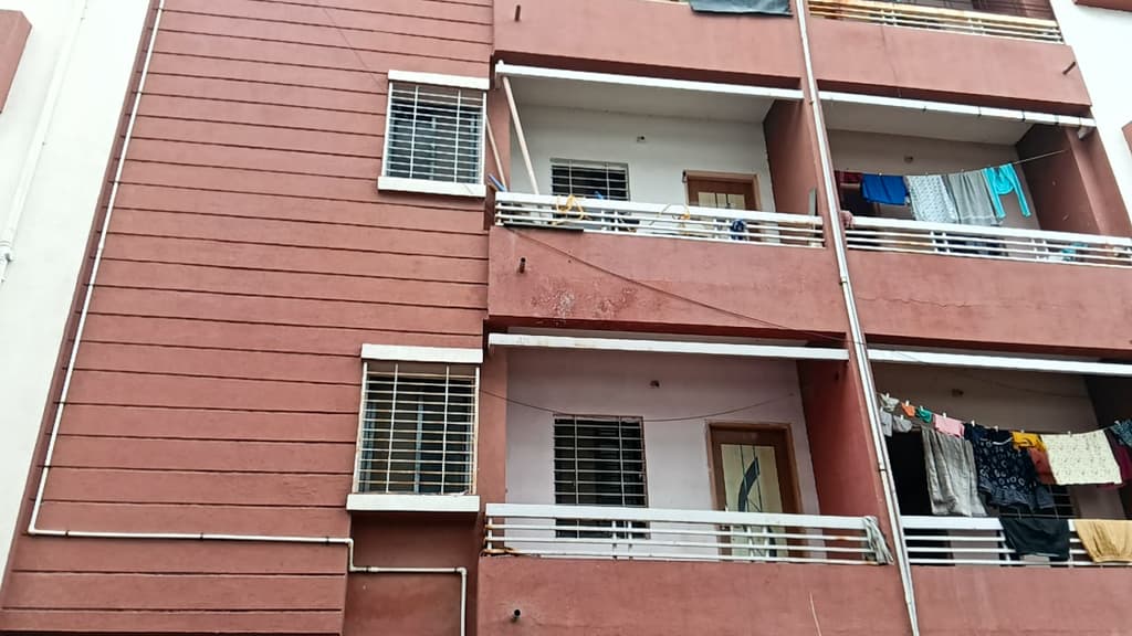 Property Photos 29