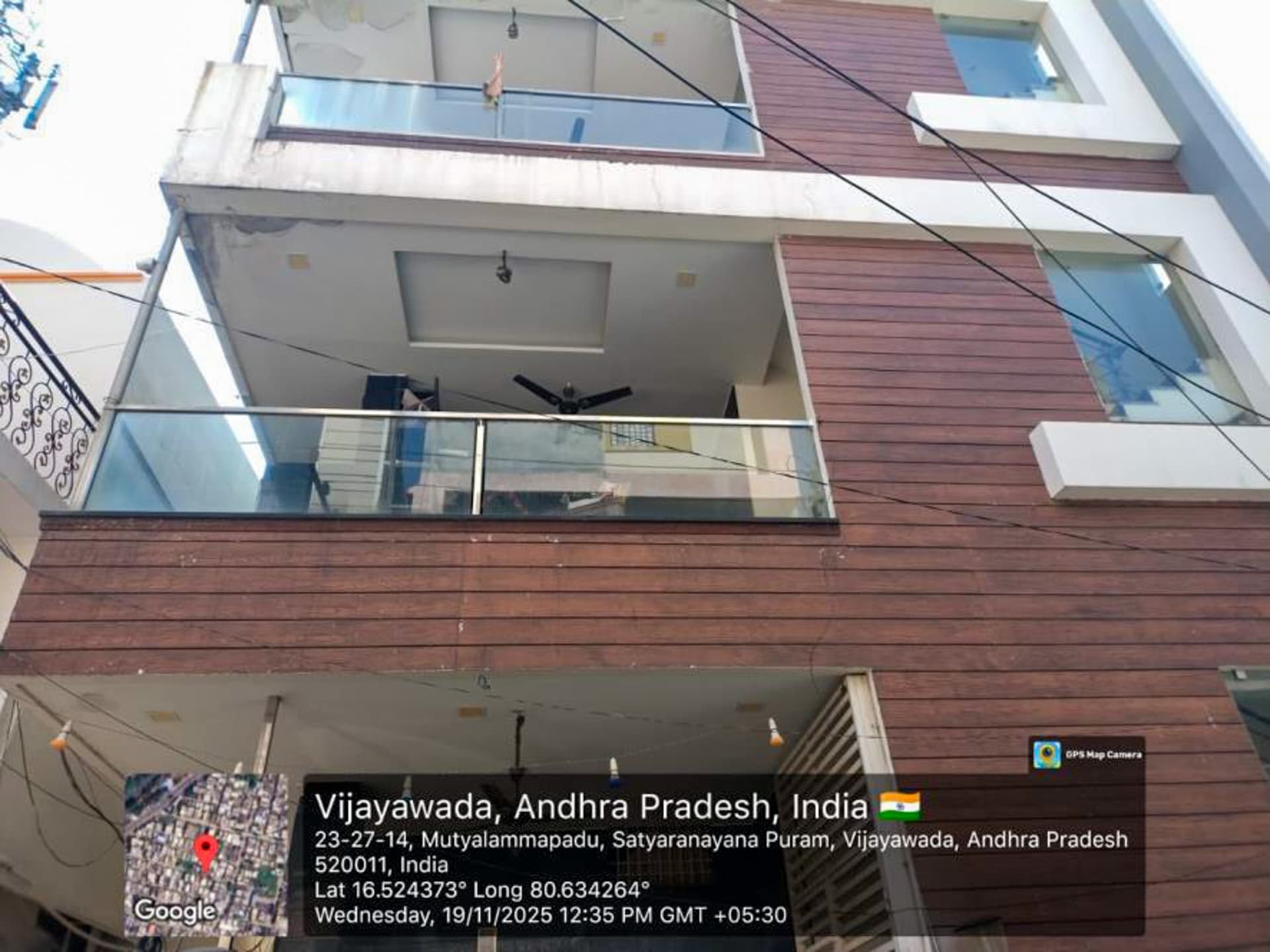 Property Photos 26