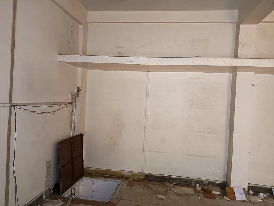 Property Photos 6