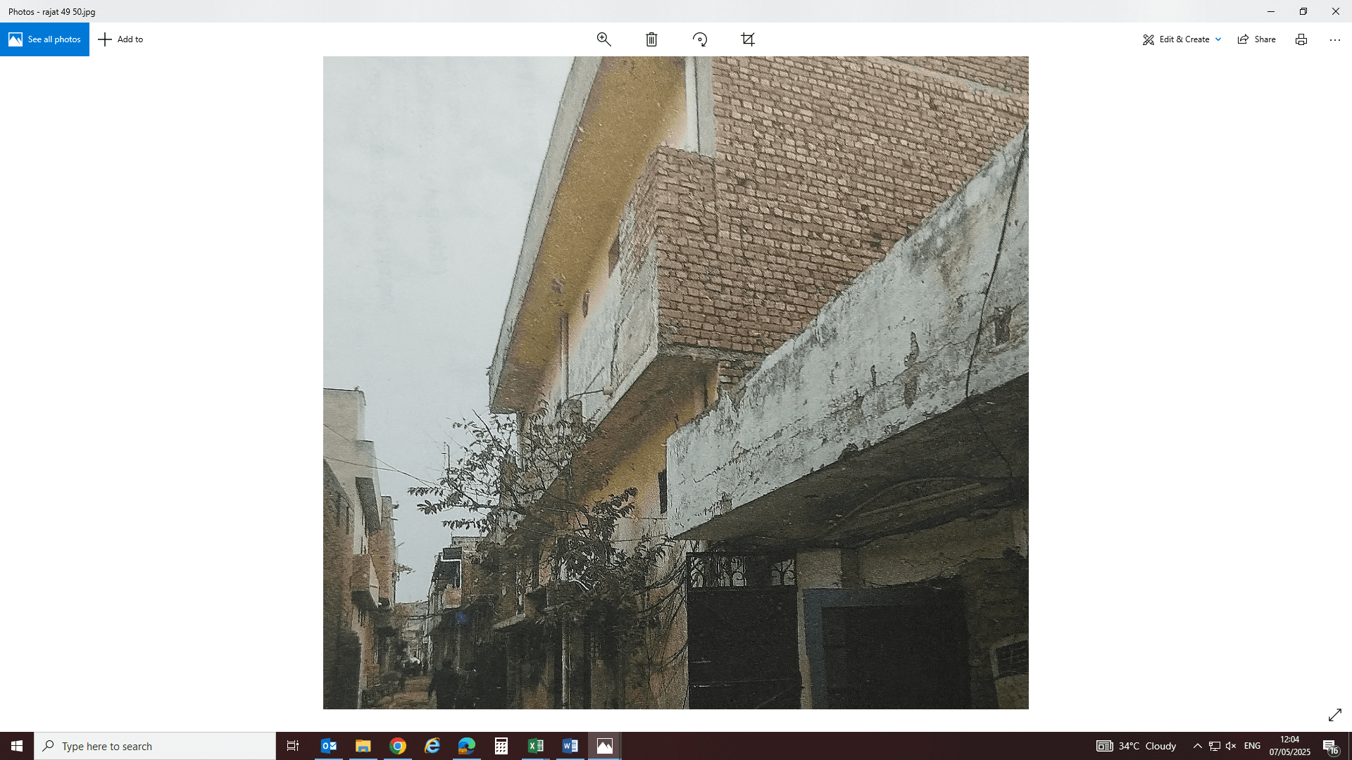 Property Photos 9