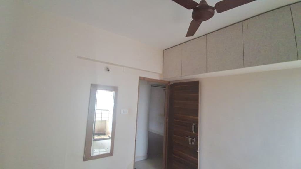 Property Photos 14