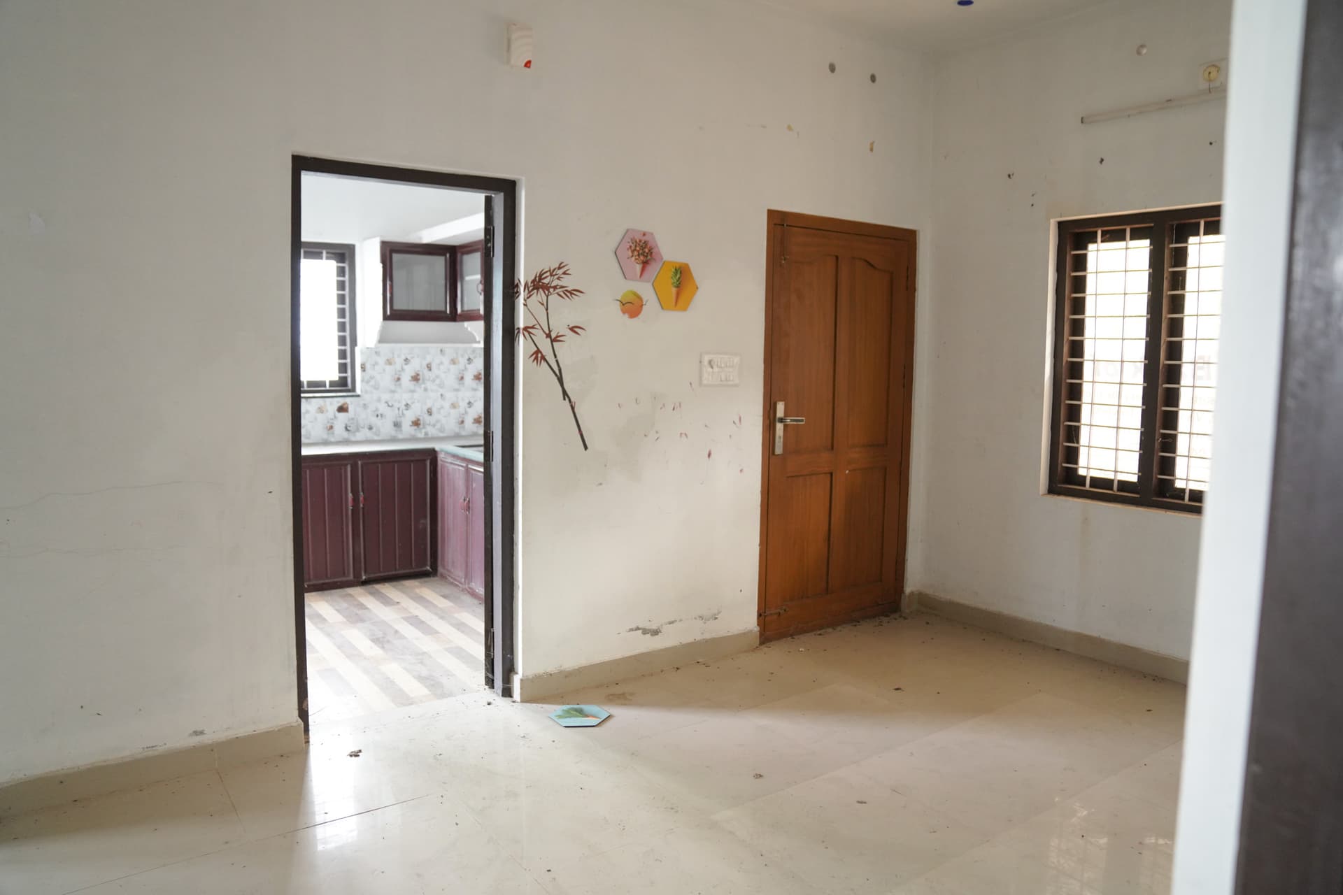 Property Photos 16