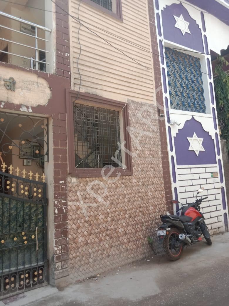 Property Photos 6