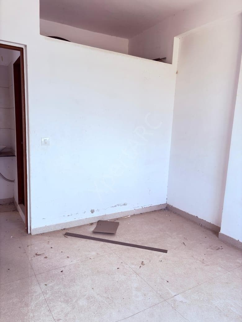 Property Photos 6
