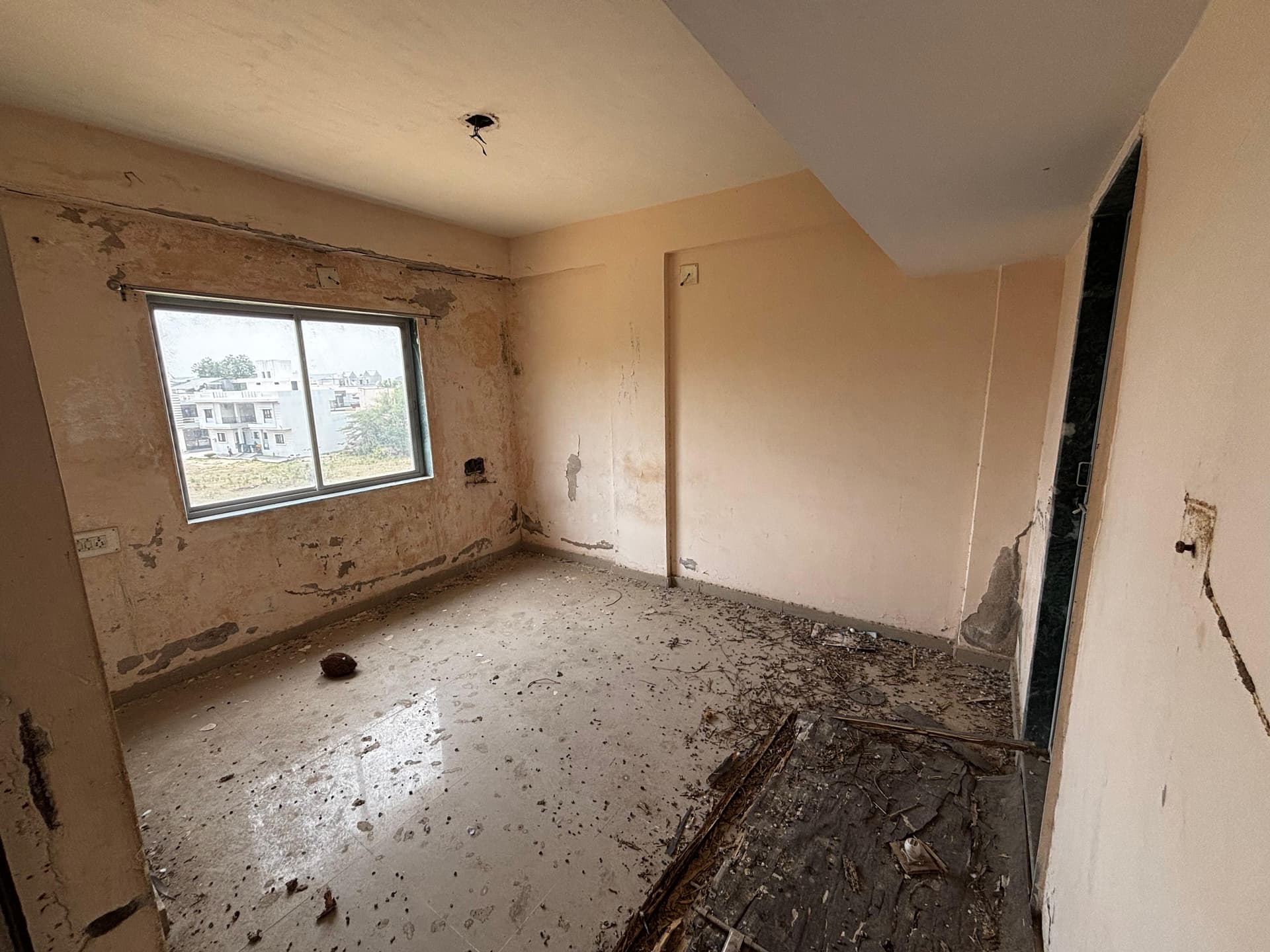 Property Photos 8