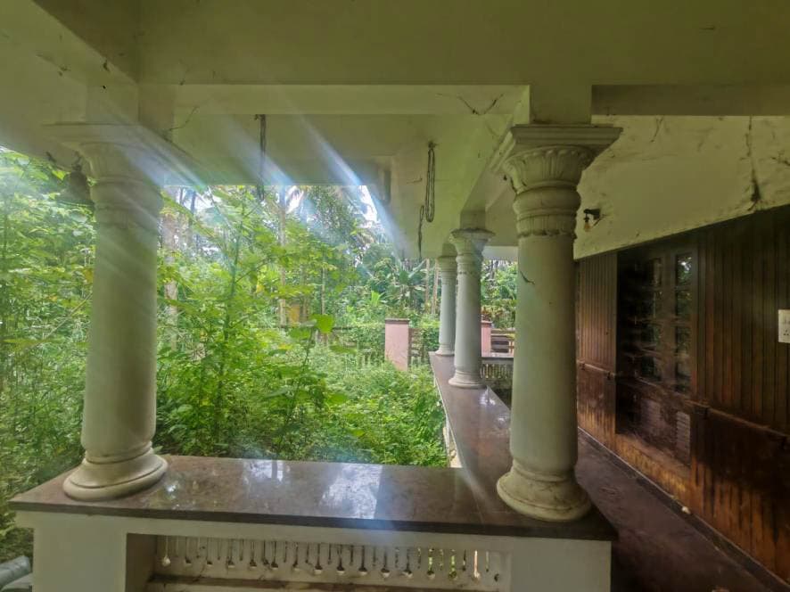 Property Photos 12