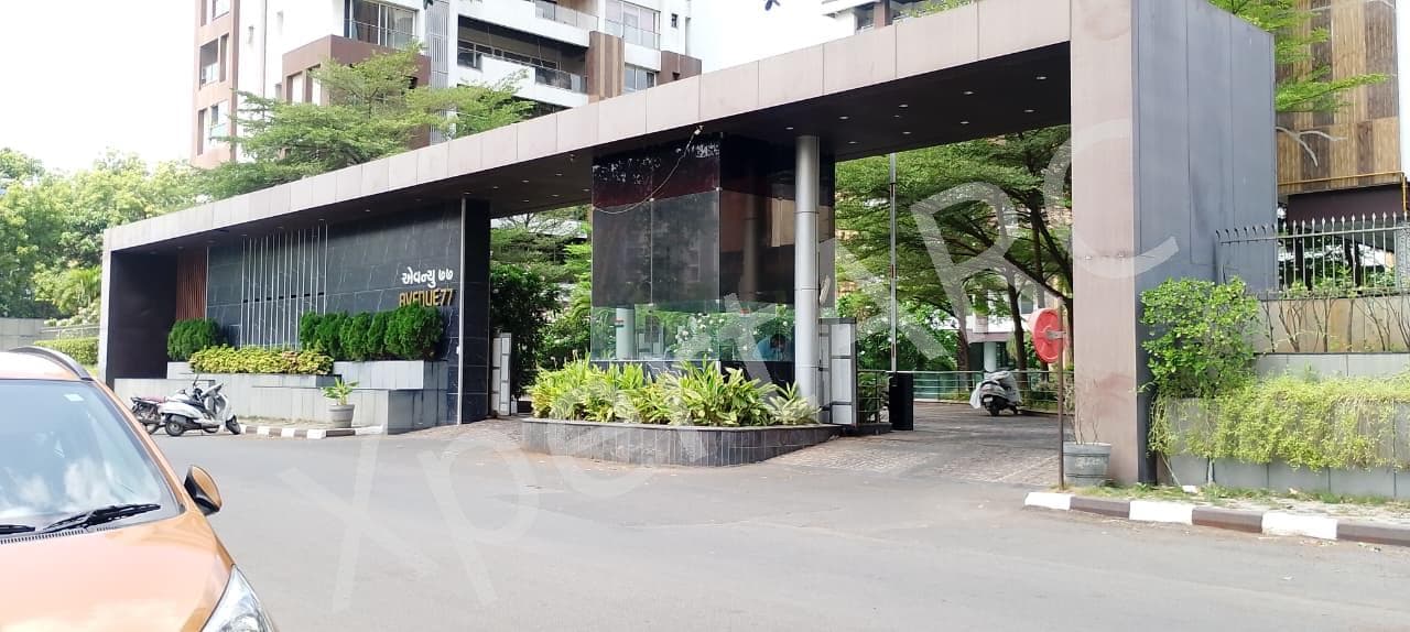 Property Photos 7