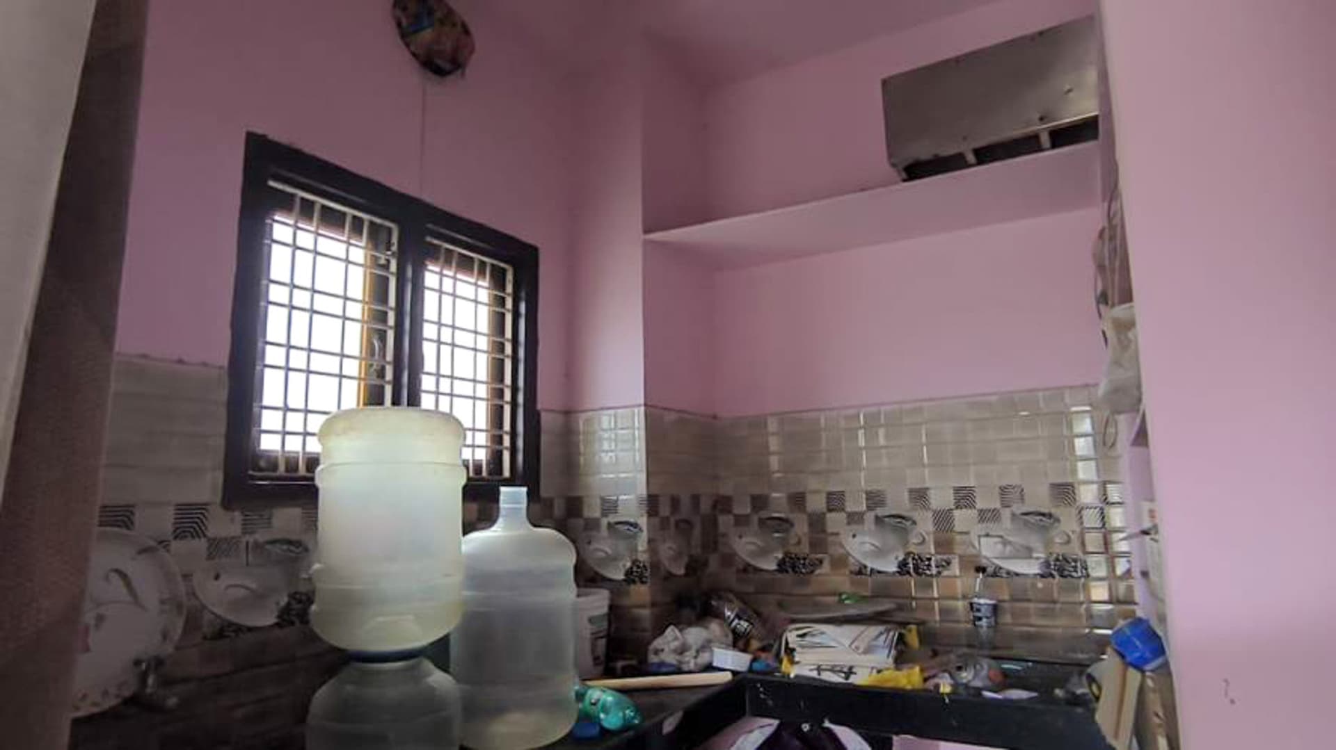 Property Photos 26