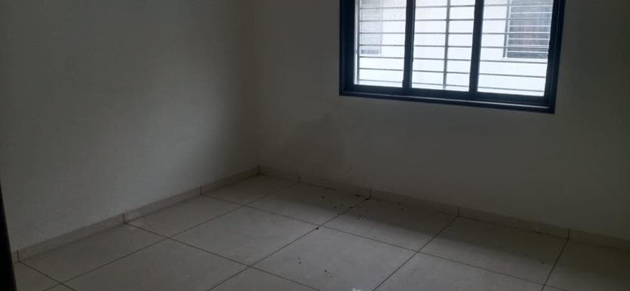 Property Photos 11