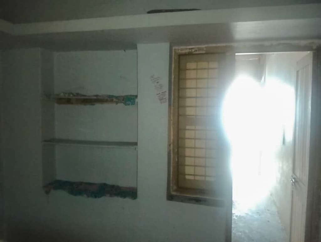Property Photos 5