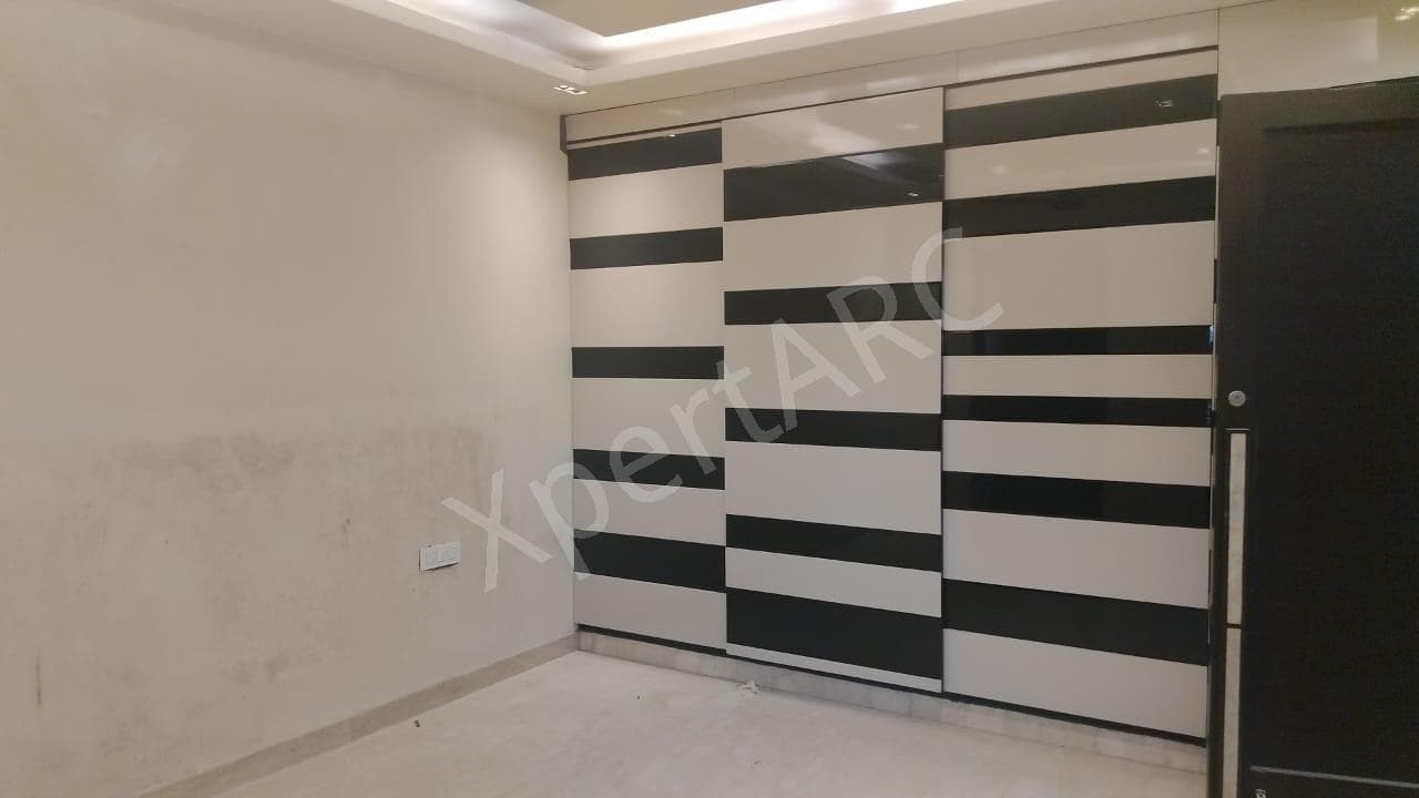 Property Photos 6