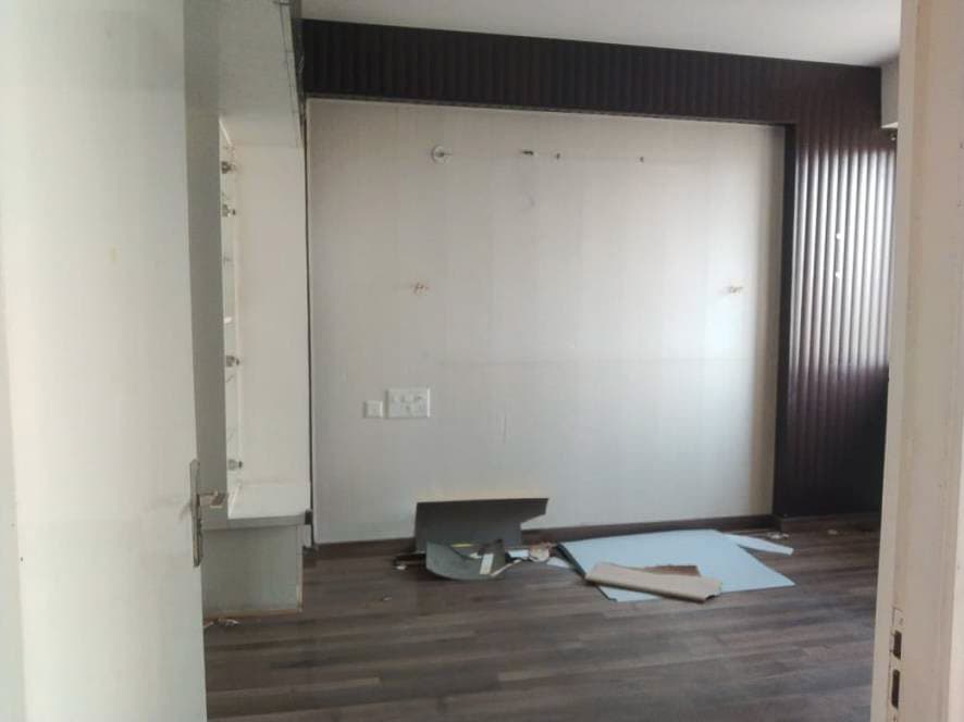 Property Photos 5
