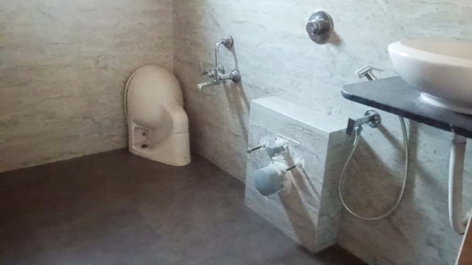 Property Photos 8