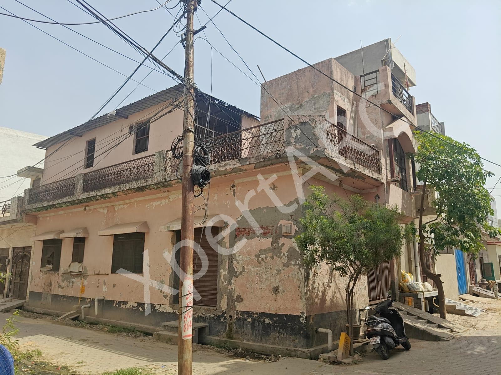 Property Photos 8