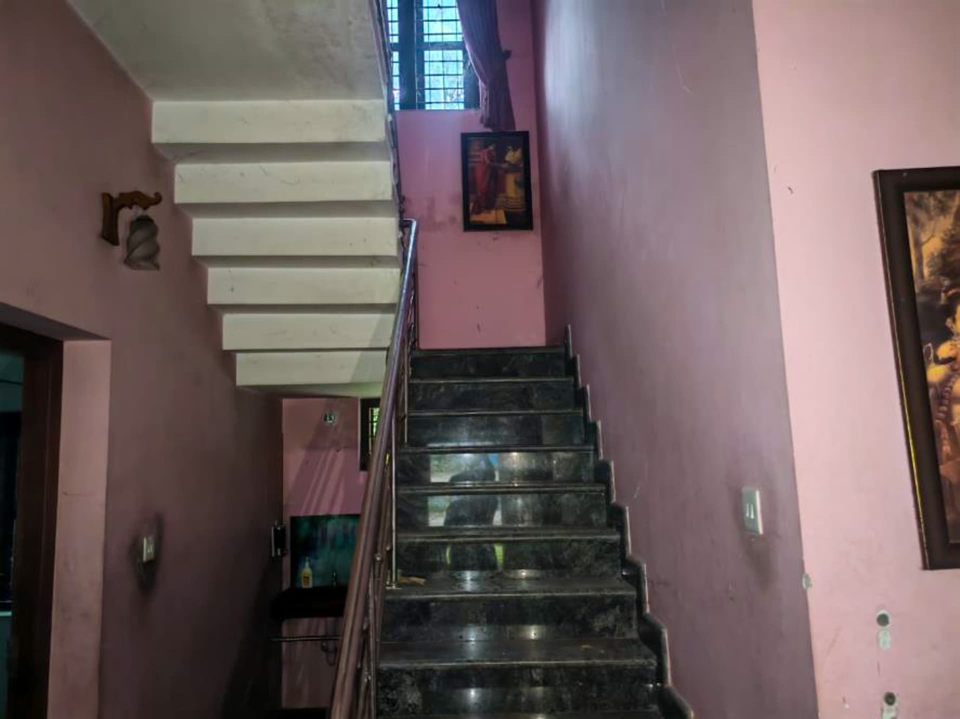 Property Photos 17