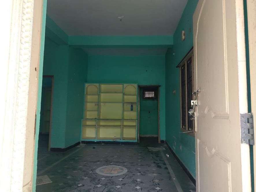 Property Photos 8