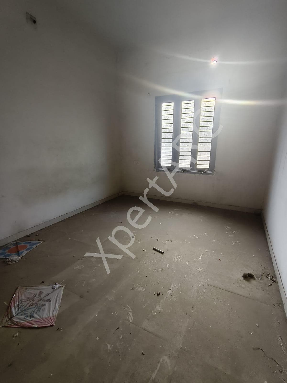 Property Photos 18