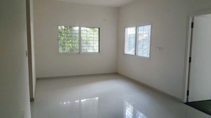Property Photos 12