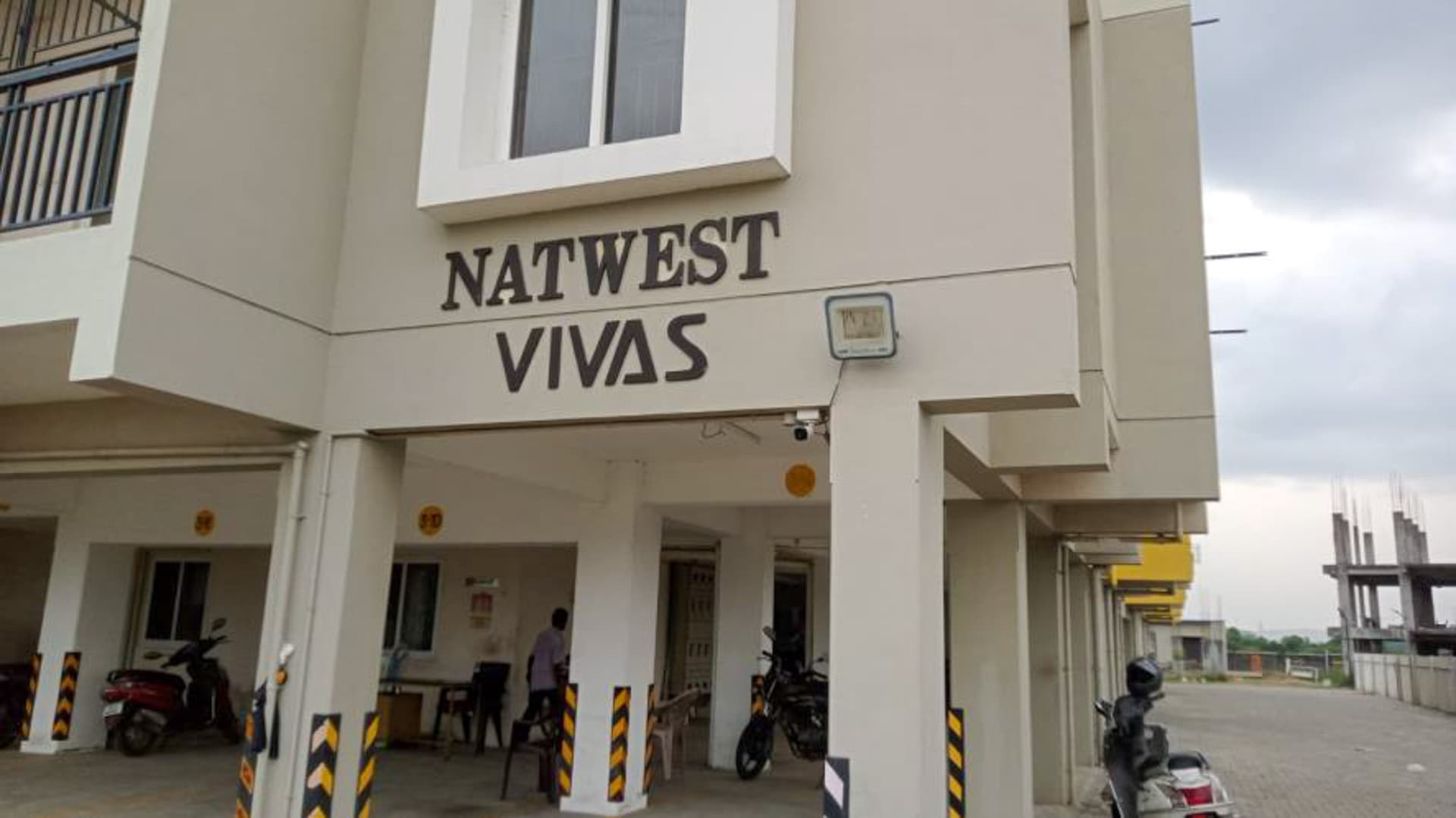 Property Photos 9