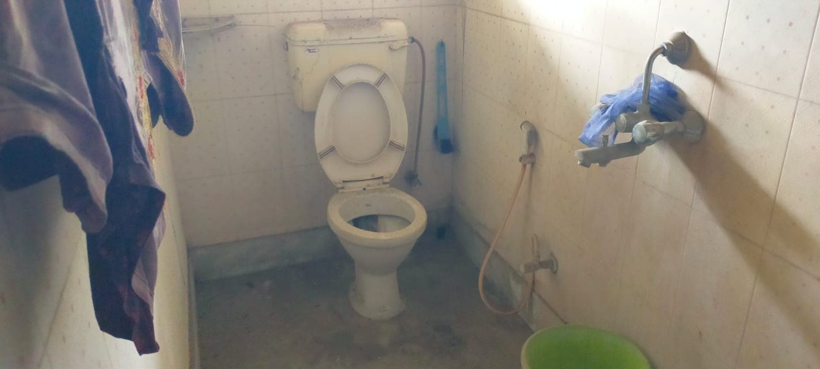 Property Photos 26