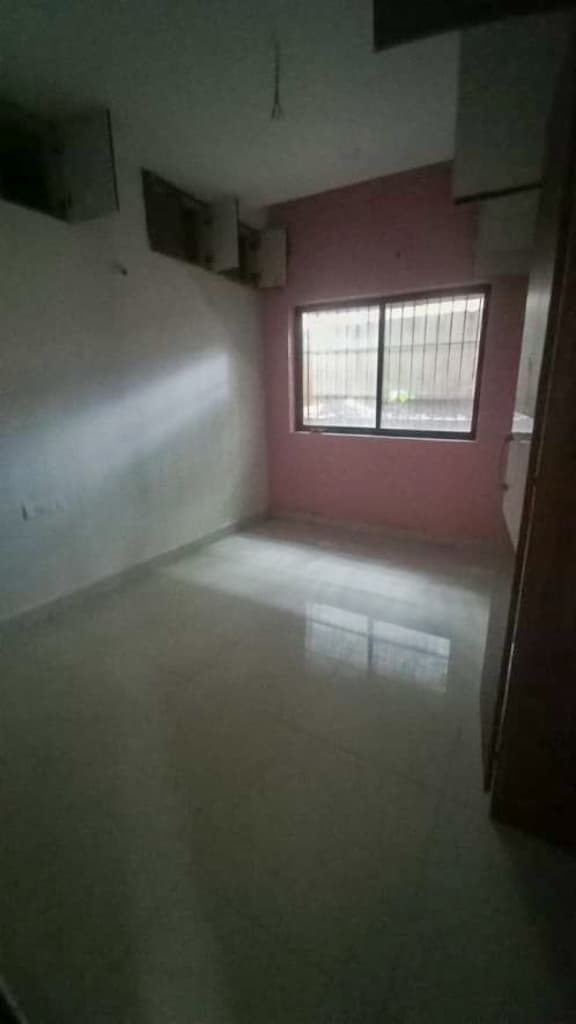 Property Photos 14