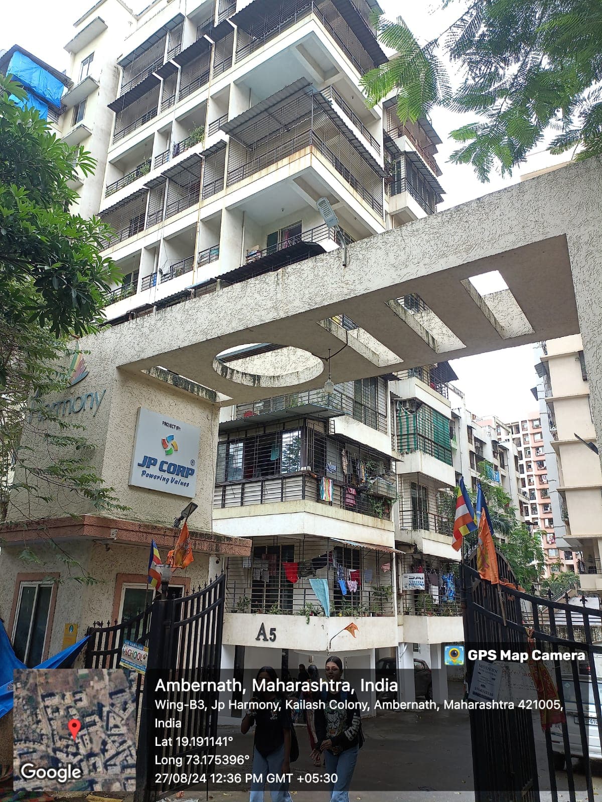 Property Photos 25