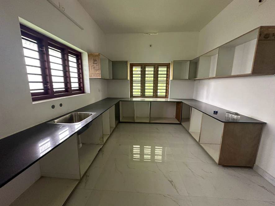 Property Photos 18