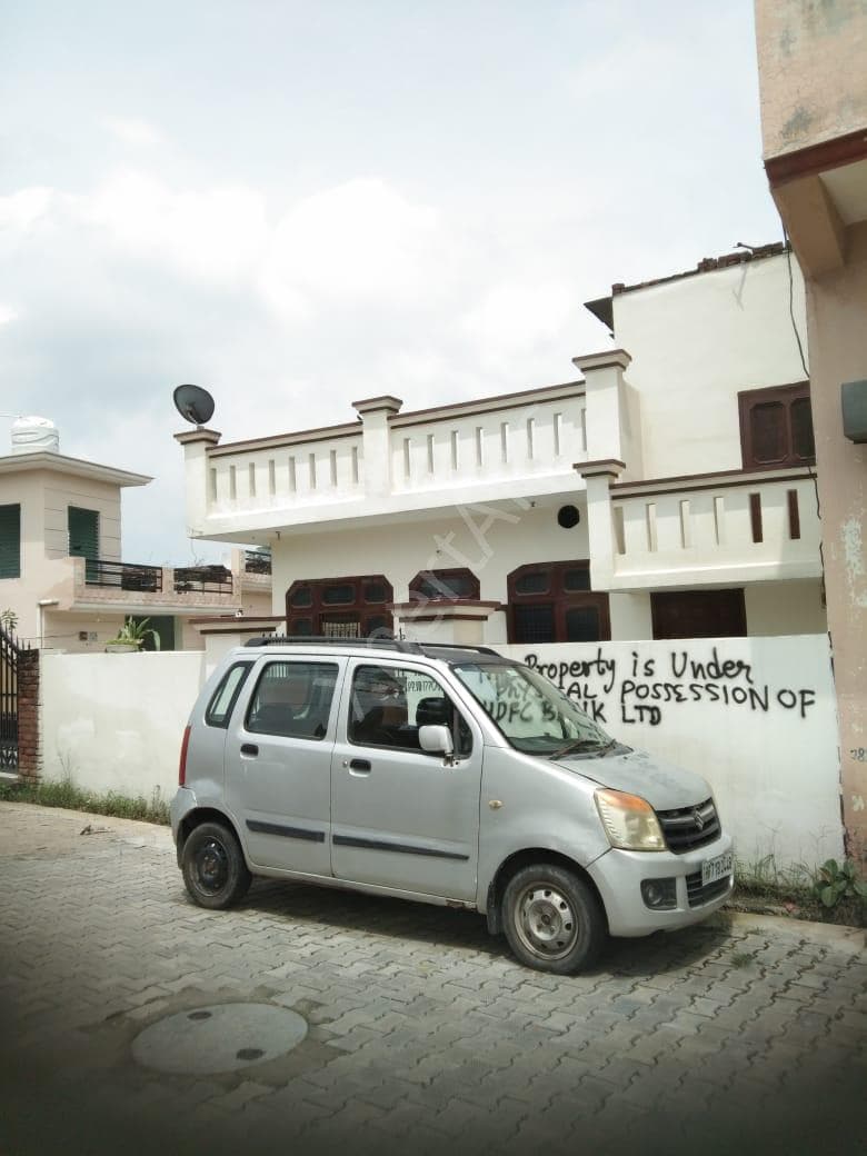 Property Photos 9