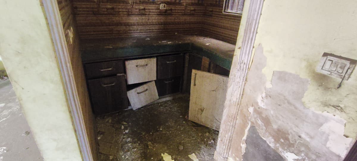 Property Photos 8