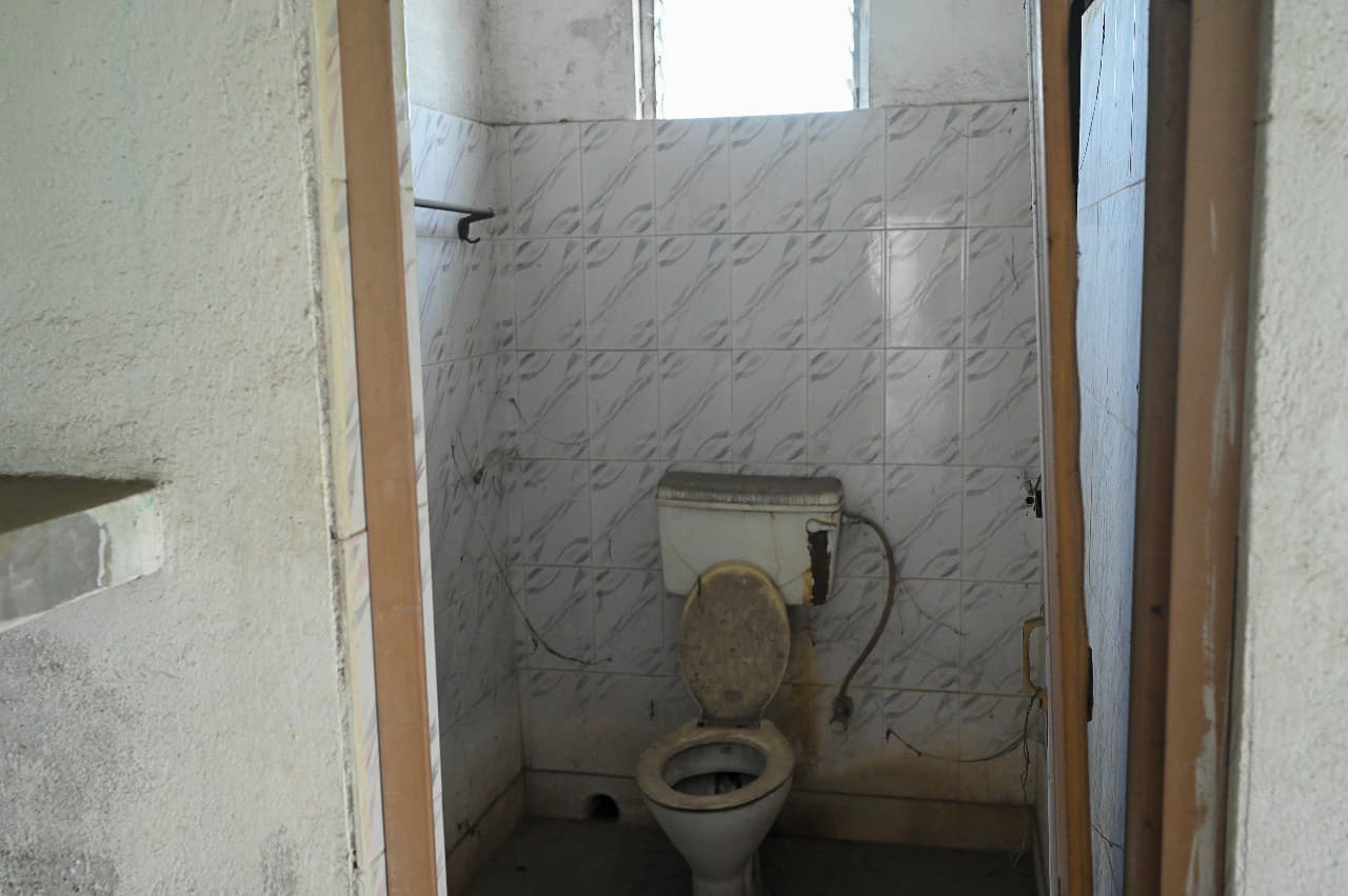 Property Photos 7