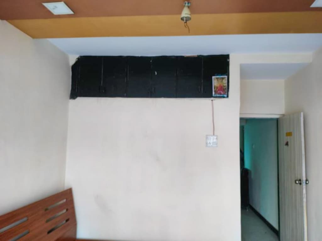 Property Photos 8