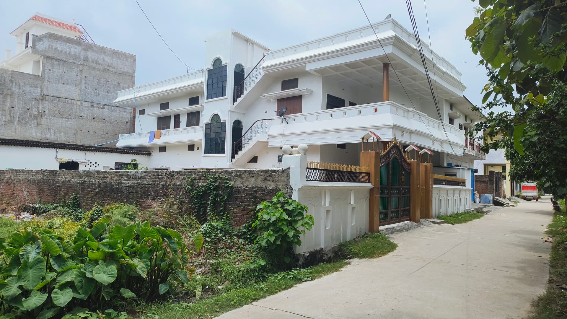 Property Photos 1