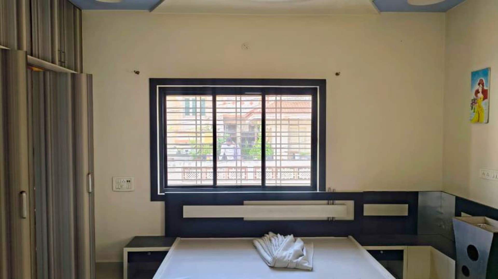 Property Photos 23