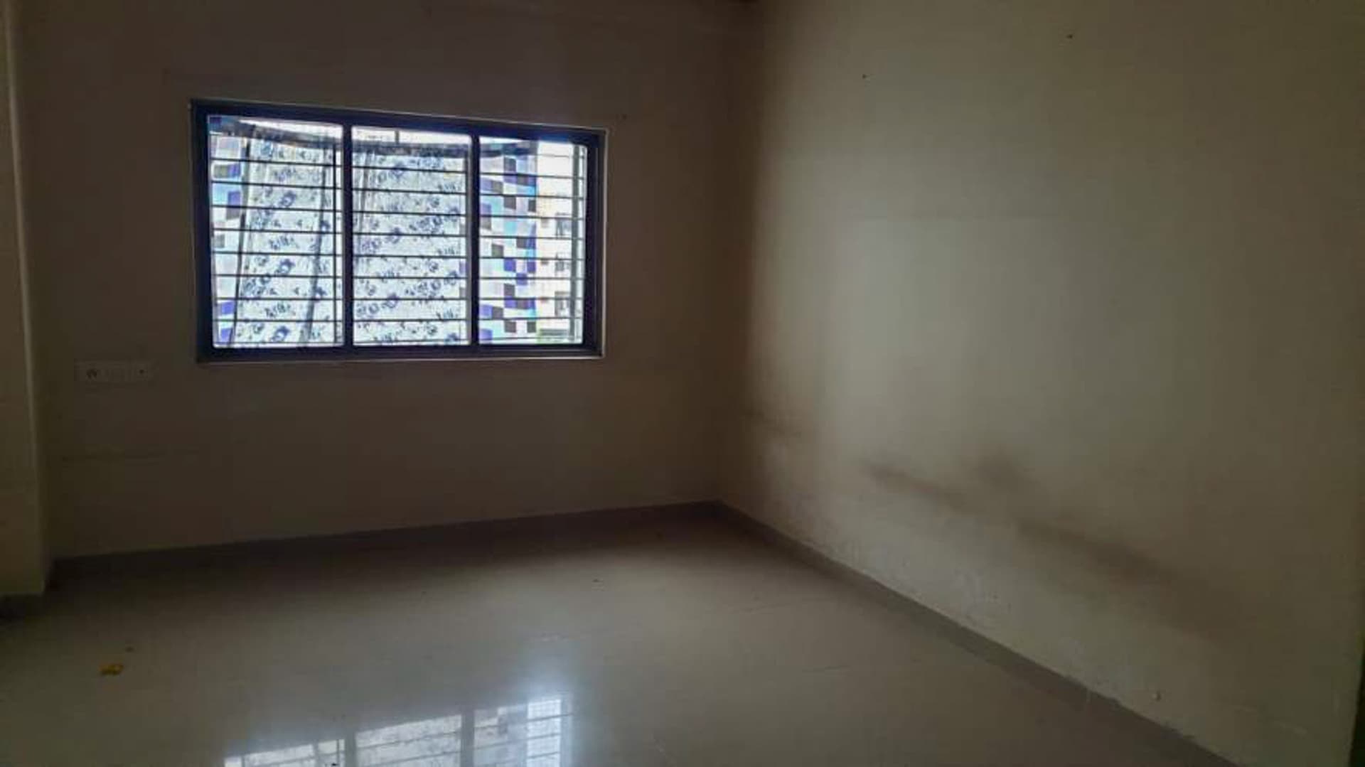 Property Photos 8